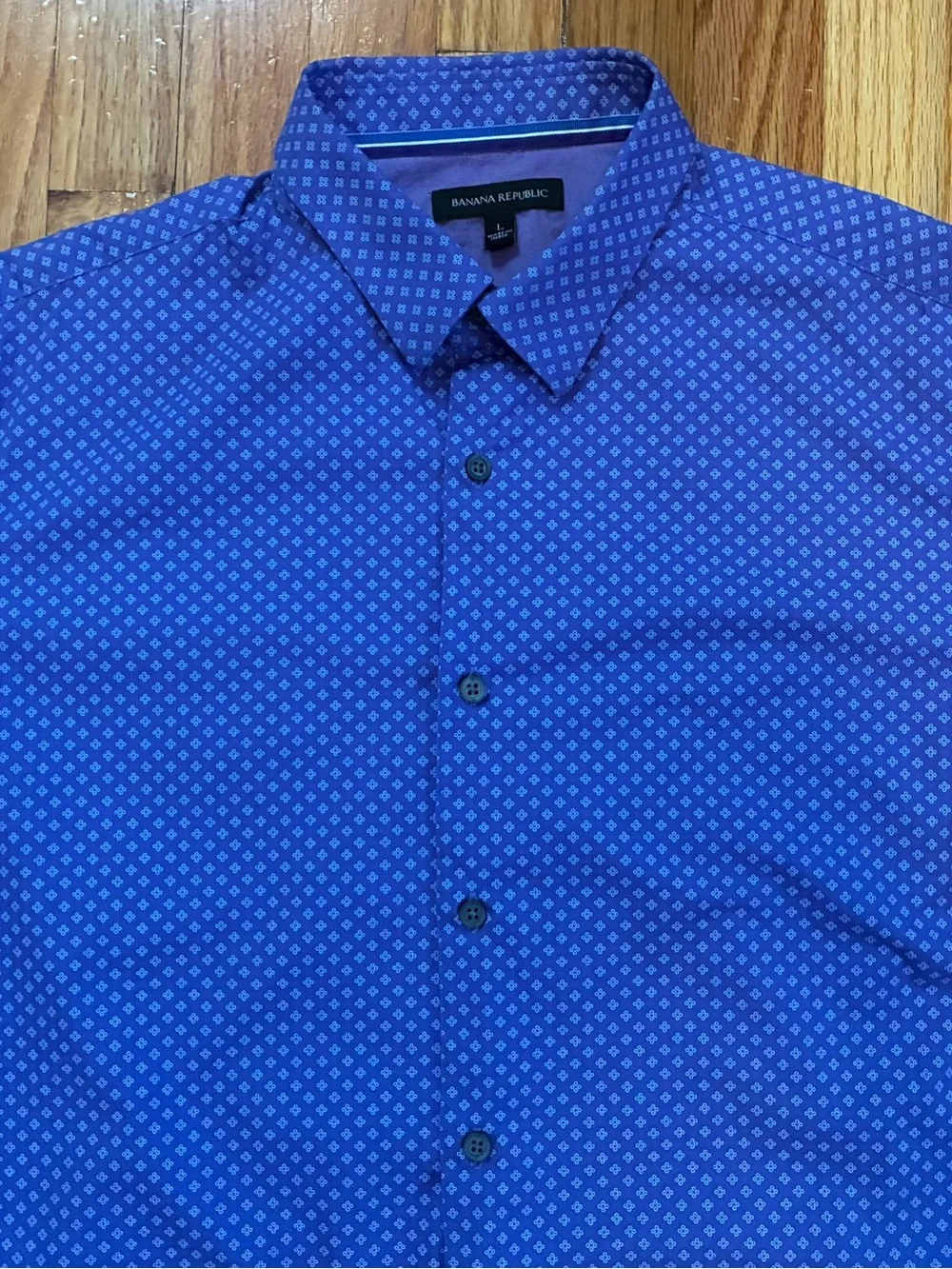 Banana Republic Violet Short Sleeve Button Down Geo Pattern Shirt Men’s Size L